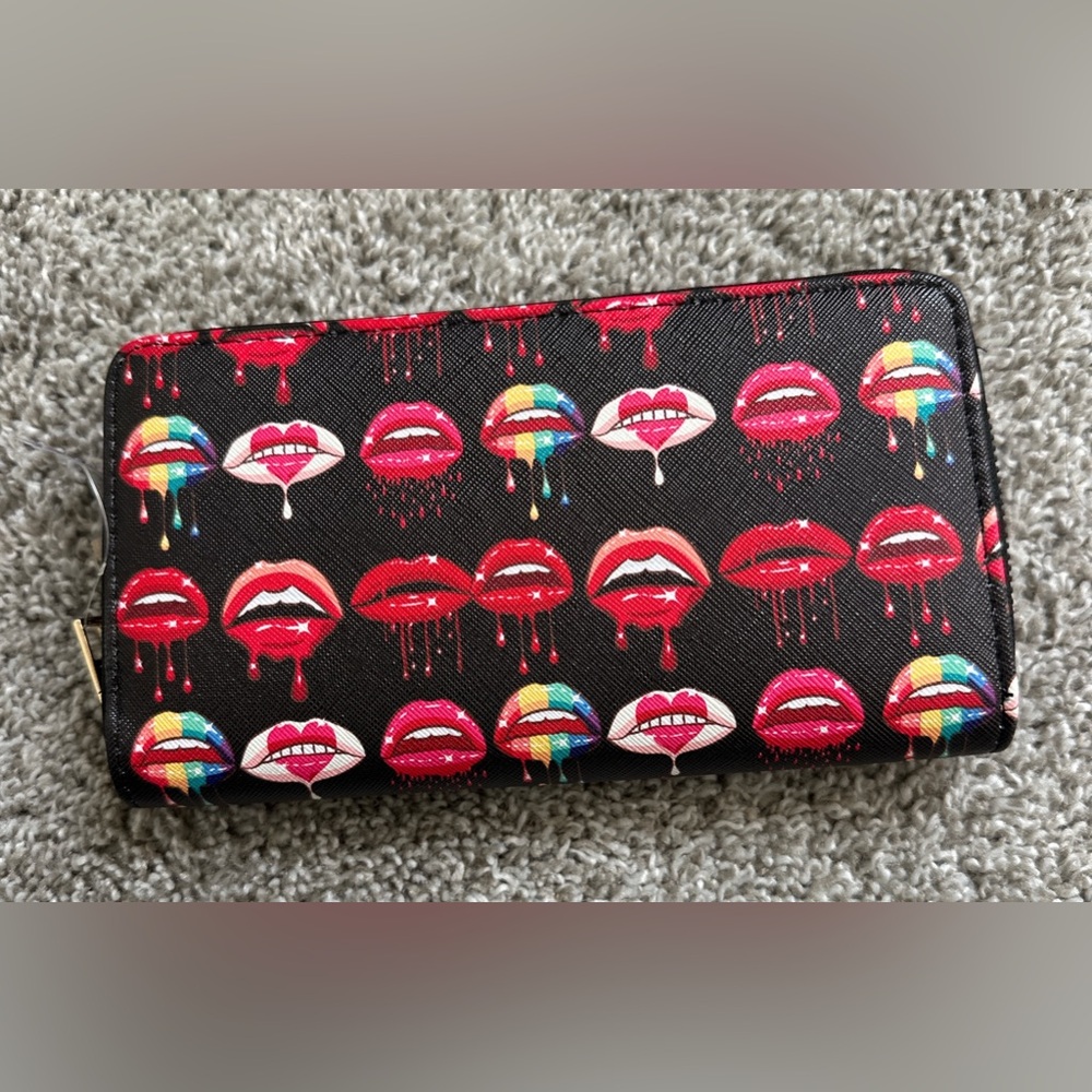 No name brand Black Lip Print Women’s Wallet